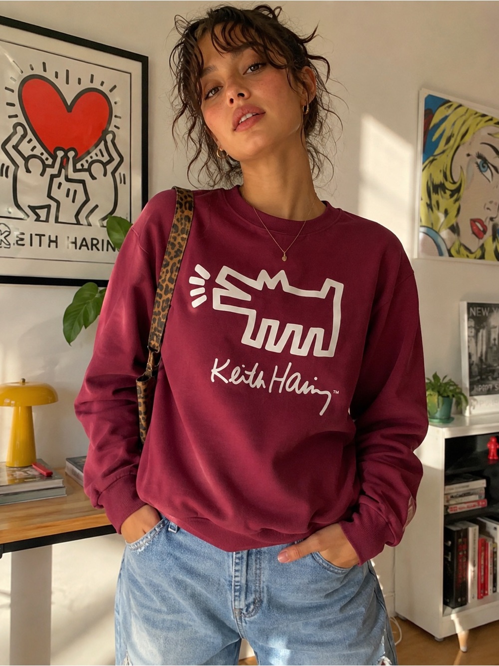 KEITH HARING Burgundy Barking Dog Fleece Pop Art Streetwear Sweatshirt Size XS